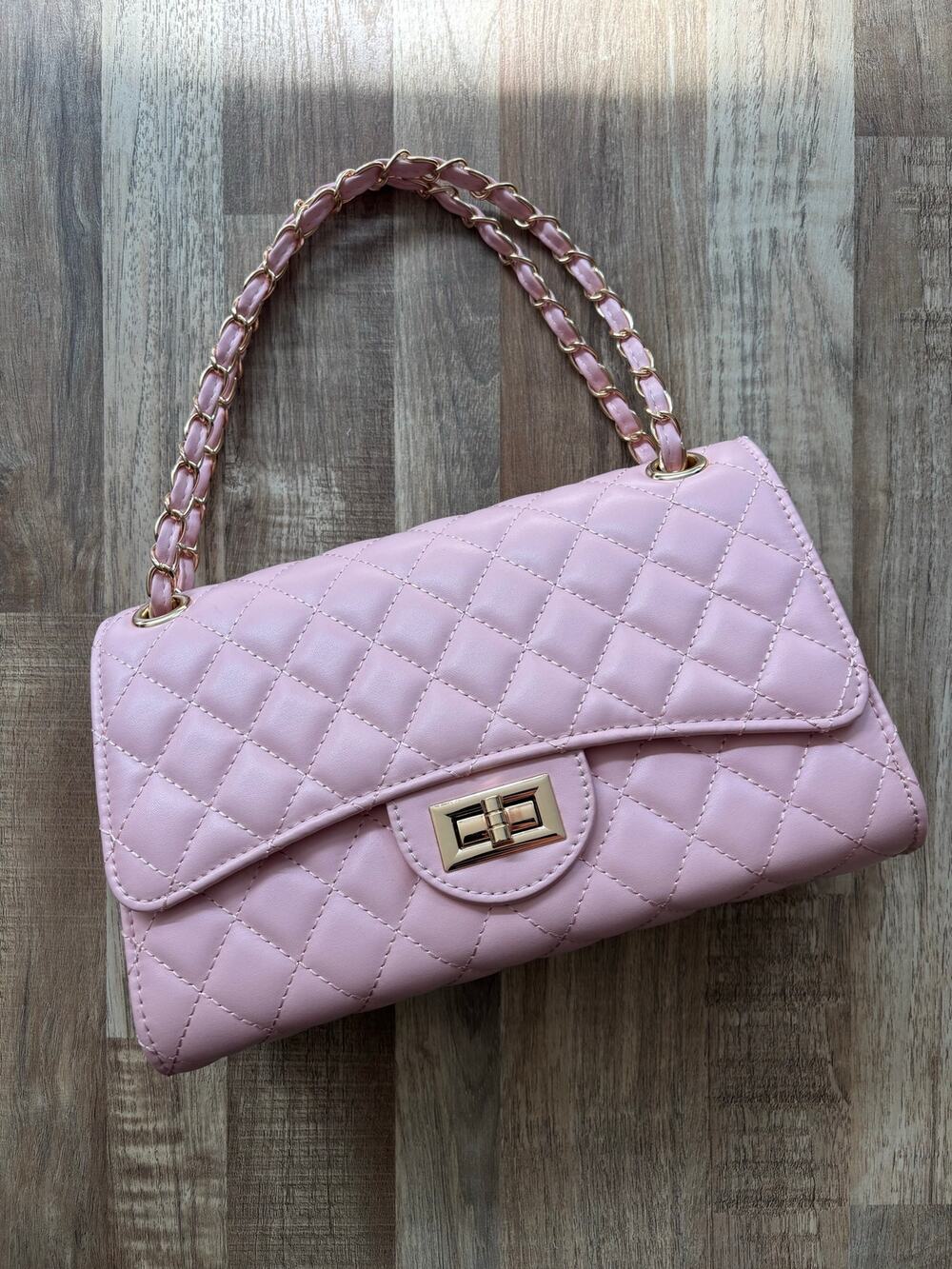 Quilted Crossbody Purse for Women Trendy Ladies Shoulder Bag with Chain Strap